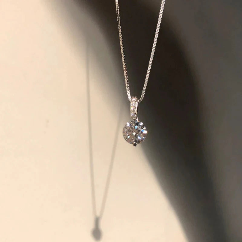 Neckles Round Cubic Zirconia Simple and Elegant Women's